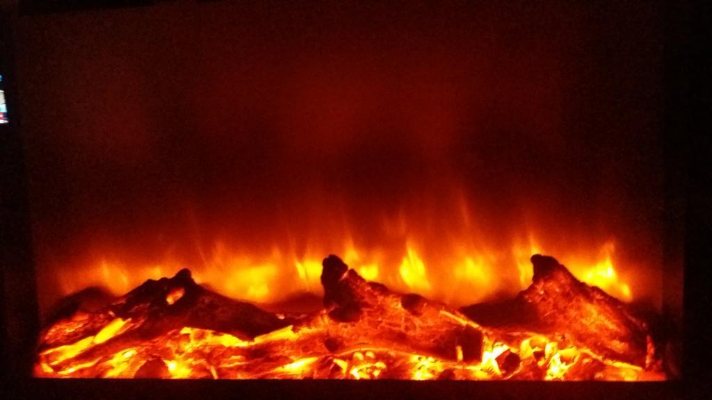 Apartment With Fireplace リヴィウ エクステリア 写真