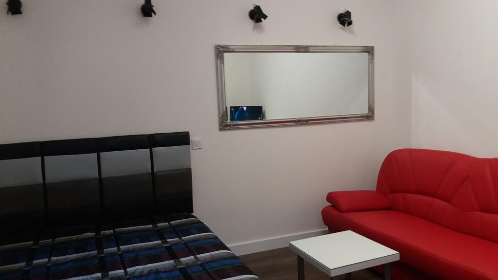 Apartment With Fireplace リヴィウ エクステリア 写真